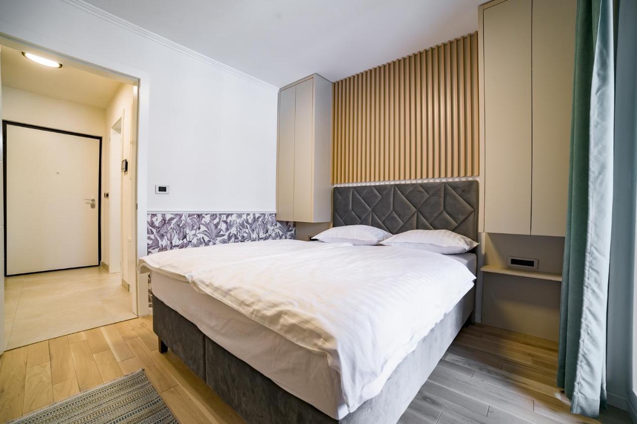 Apartman Epilux Tuzla Eksteriør bilde